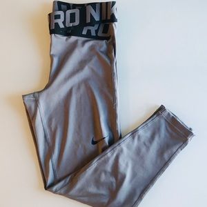 Nike pro leggings.